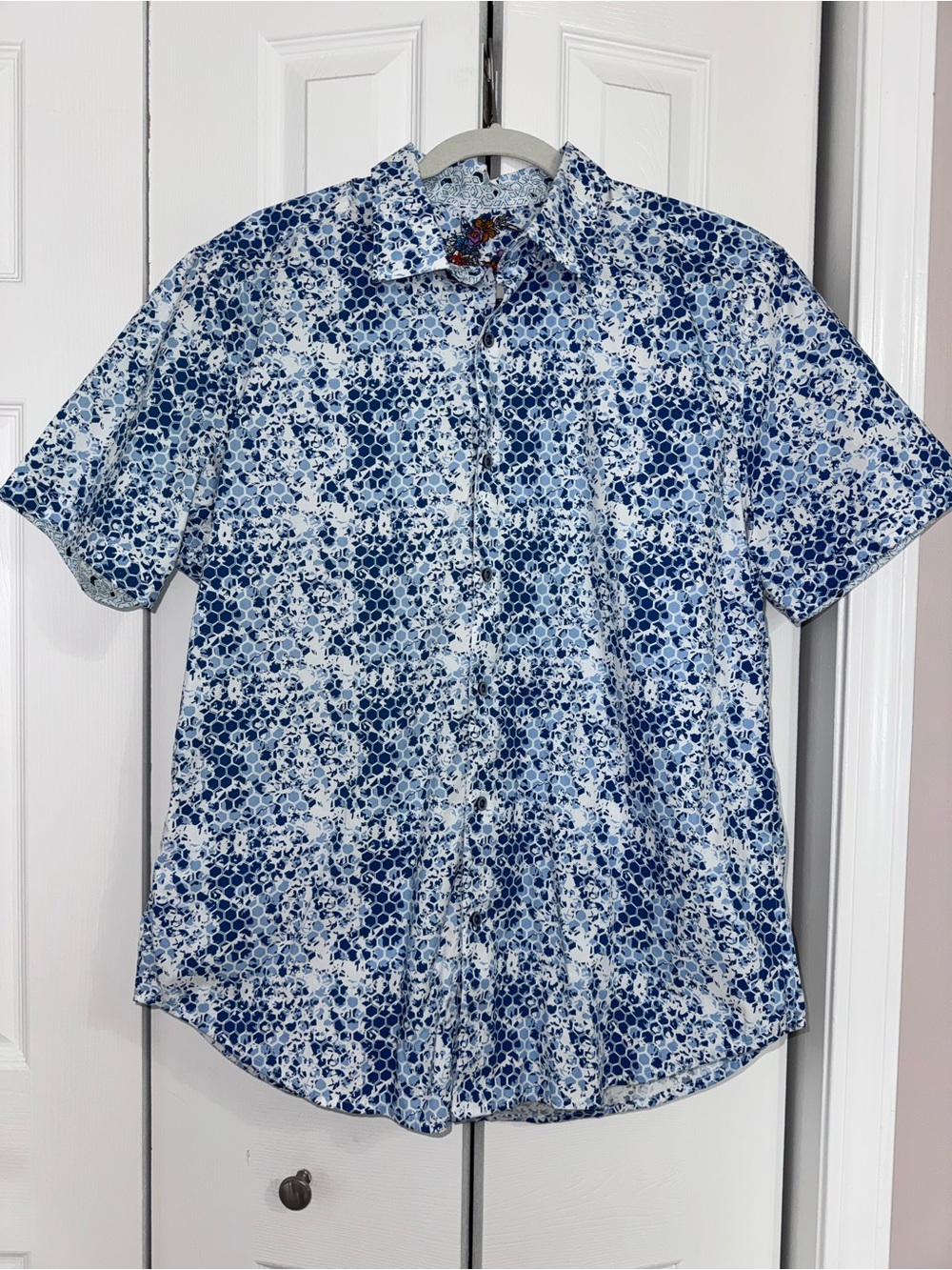Robert Graham Short-Sleeve Button-Down Shirt